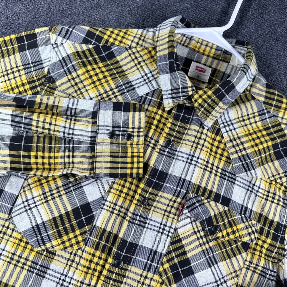 Levi's Button Up Mens‎ M Medium Yellow Black Plaid Western Flannel Snap Front